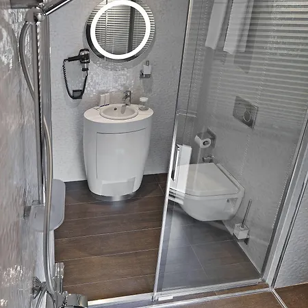 Misa איסטמבול